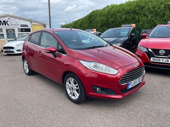 Used Ford Fiesta 2015 for sale - 74840600: Photo