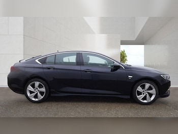 Used Vauxhall Insignia 2018 for sale - 79155444: Photo