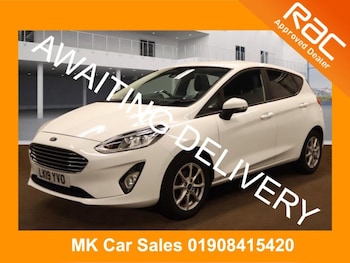 2019 - 1.1 Zetec 5dr