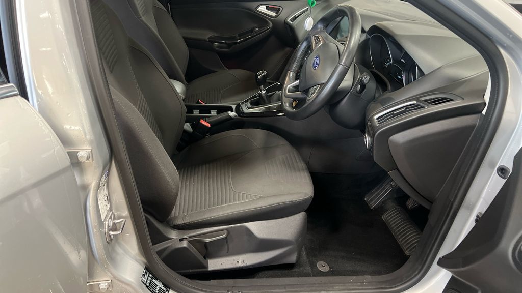 Used Ford Focus 2018 for sale - 76972914: Photo 10