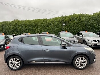 Used Renault Clio 2016 for sale - 77211628: Photo