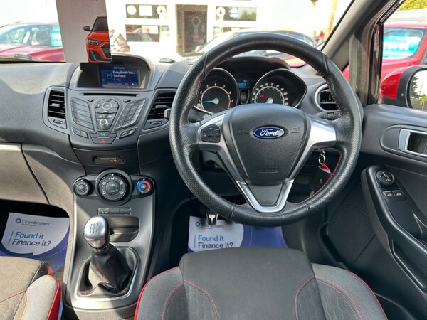 Used Ford Fiesta 2016 for sale - 73900015: Photo 22
