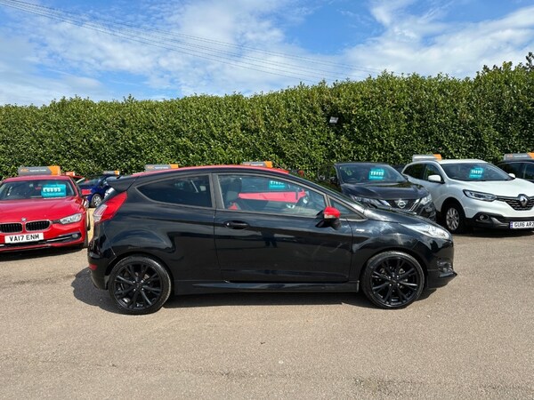 Used Ford Fiesta 2016 for sale - 73900015: Photo 3