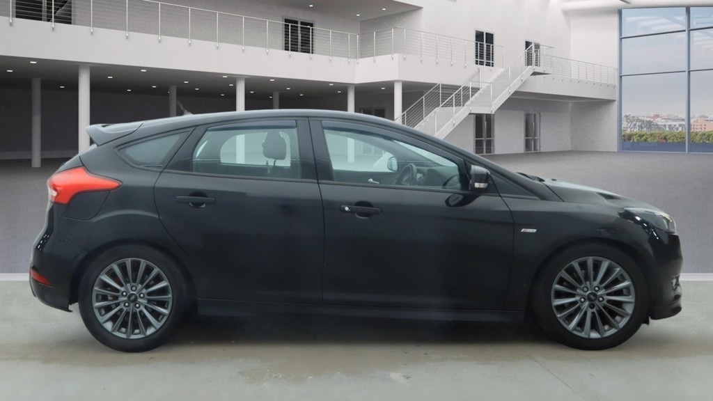 Used Ford Focus 2018 for sale - 77088567: Photo 5