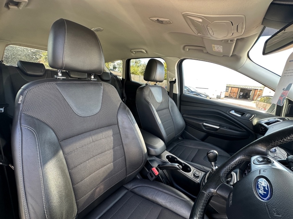 Used Ford Kuga 2016 for sale - 76428908: Photo 23