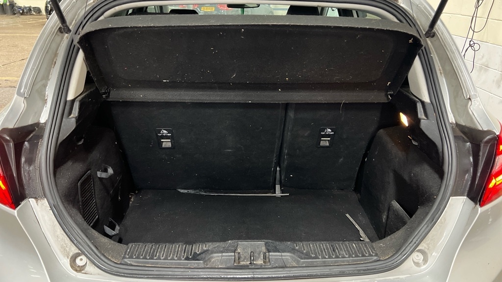 Used Ford Fiesta 2019 for sale - 76751013: Photo 12