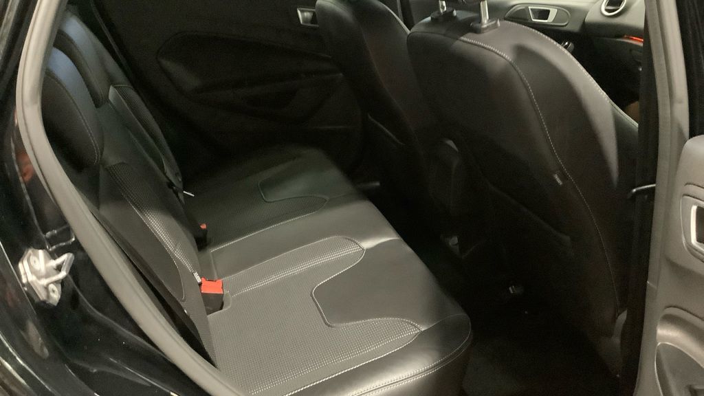 Used Ford Fiesta 2017 for sale - 76972918: Photo 11