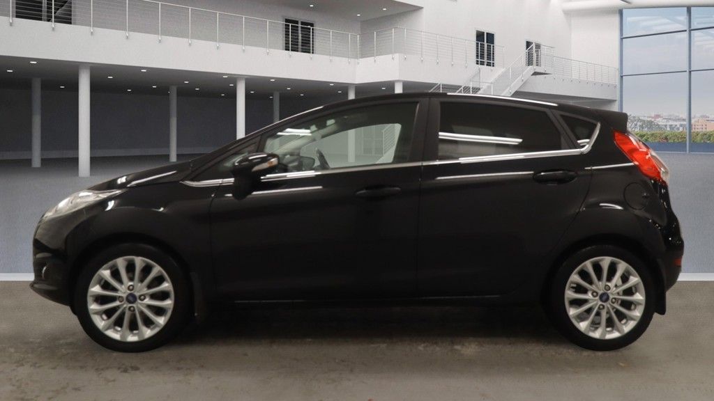 Used Ford Fiesta 2017 for sale - 76972918: Photo 6