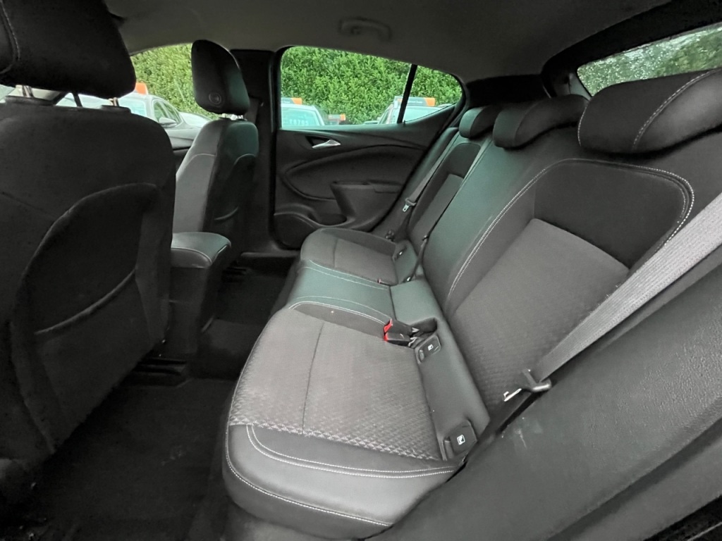 Used Vauxhall Astra 2019 for sale - 77296967: Photo 10
