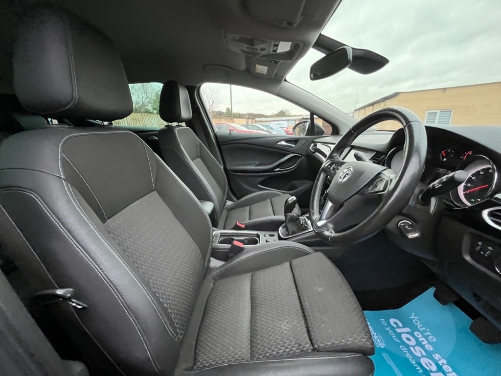 Used Vauxhall Astra 2019 for sale - 77296967: Photo 13
