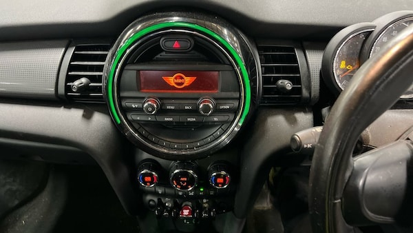 Used MINI Hatch 2016 for sale - 76303196: Photo 12