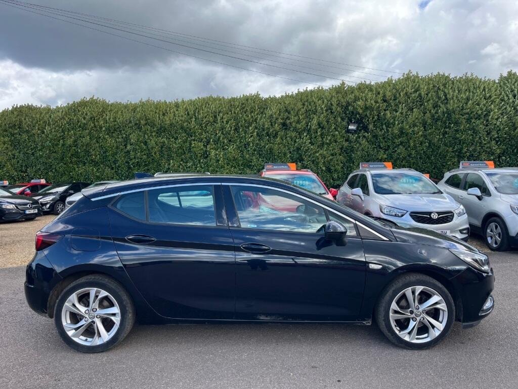 Used Vauxhall Astra 2018 for sale - 78223565: Photo 3