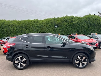 Used Nissan Qashqai 2016 for sale - 79345787: Photo