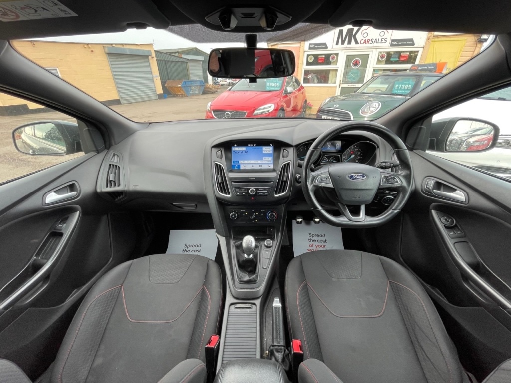 Used Ford Focus 2017 for sale - 76395486: Photo 11