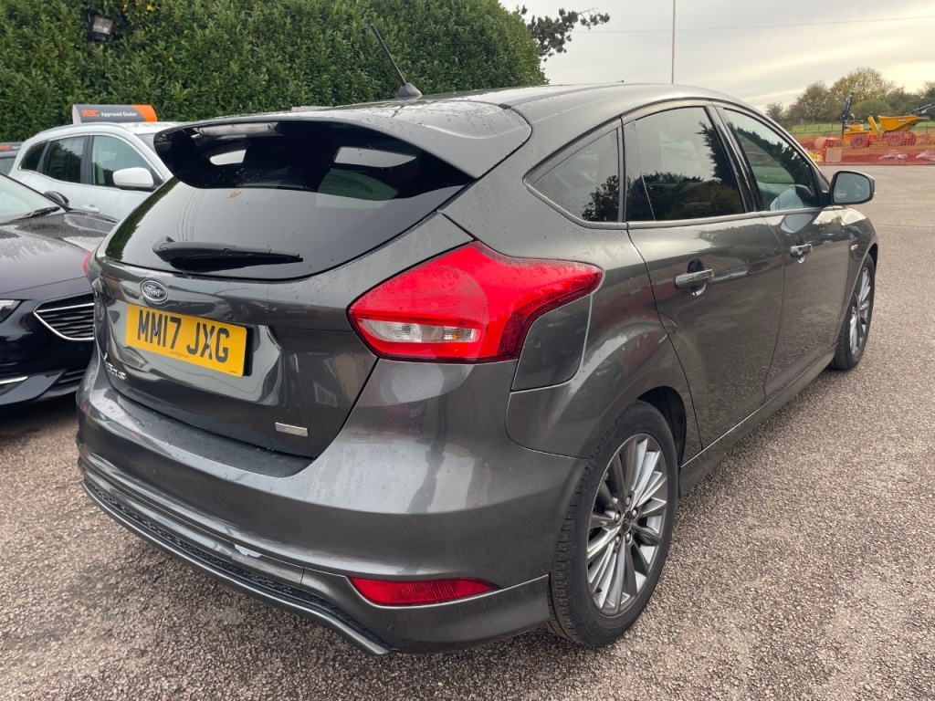Used Ford Focus 2017 for sale - 76395486: Photo 20