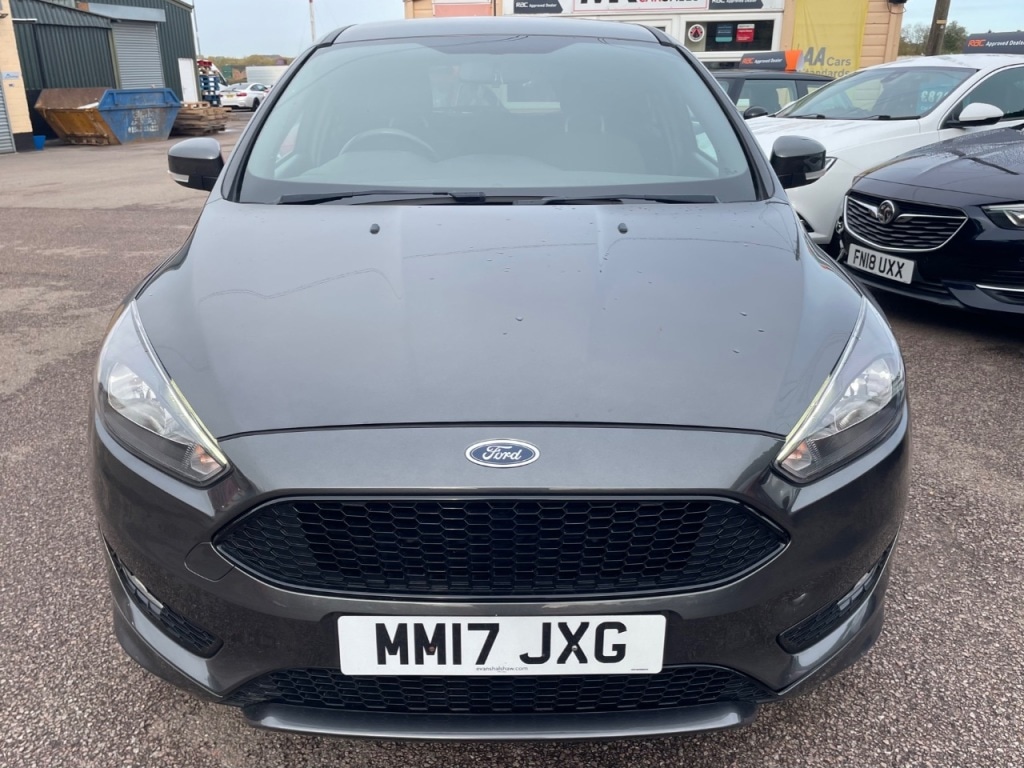 Used Ford Focus 2017 for sale - 76395486: Photo 5