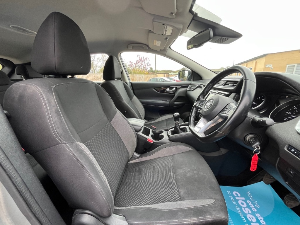 Used Nissan Qashqai 2018 for sale - 77915934: Photo 13