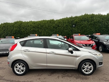 Used Ford Fiesta 2016 for sale - 78223583: Photo