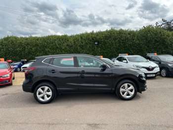 Used Nissan Qashqai 2017 for sale - 74299866: Photo