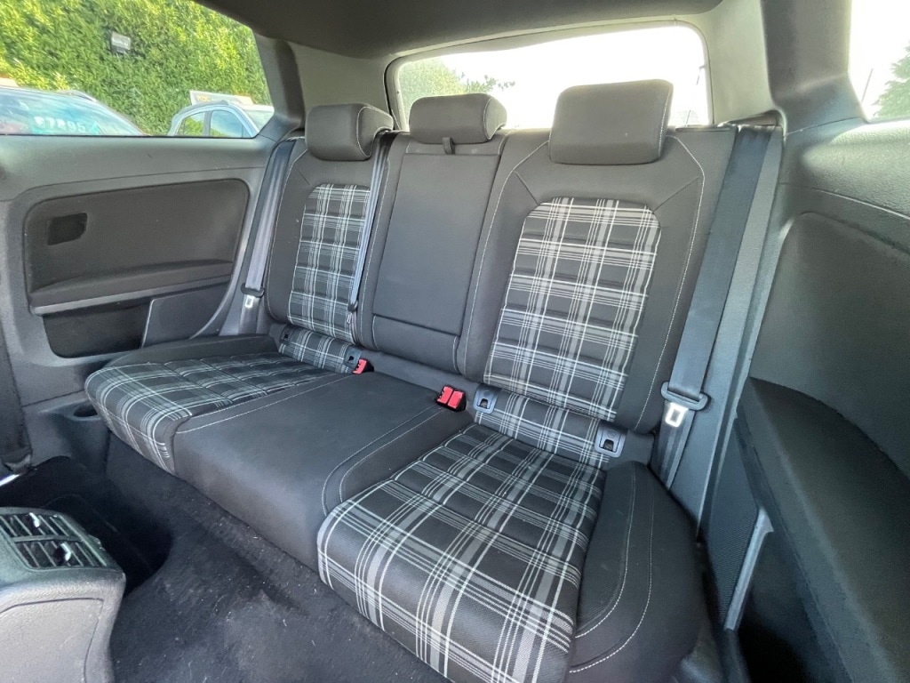 Used Volkswagen Golf 2017 for sale - 77821573: Photo 10