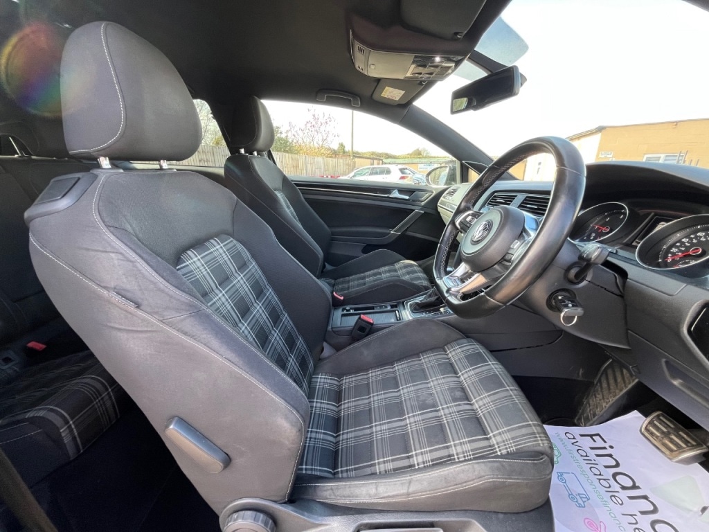 Used Volkswagen Golf 2017 for sale - 77821573: Photo 13