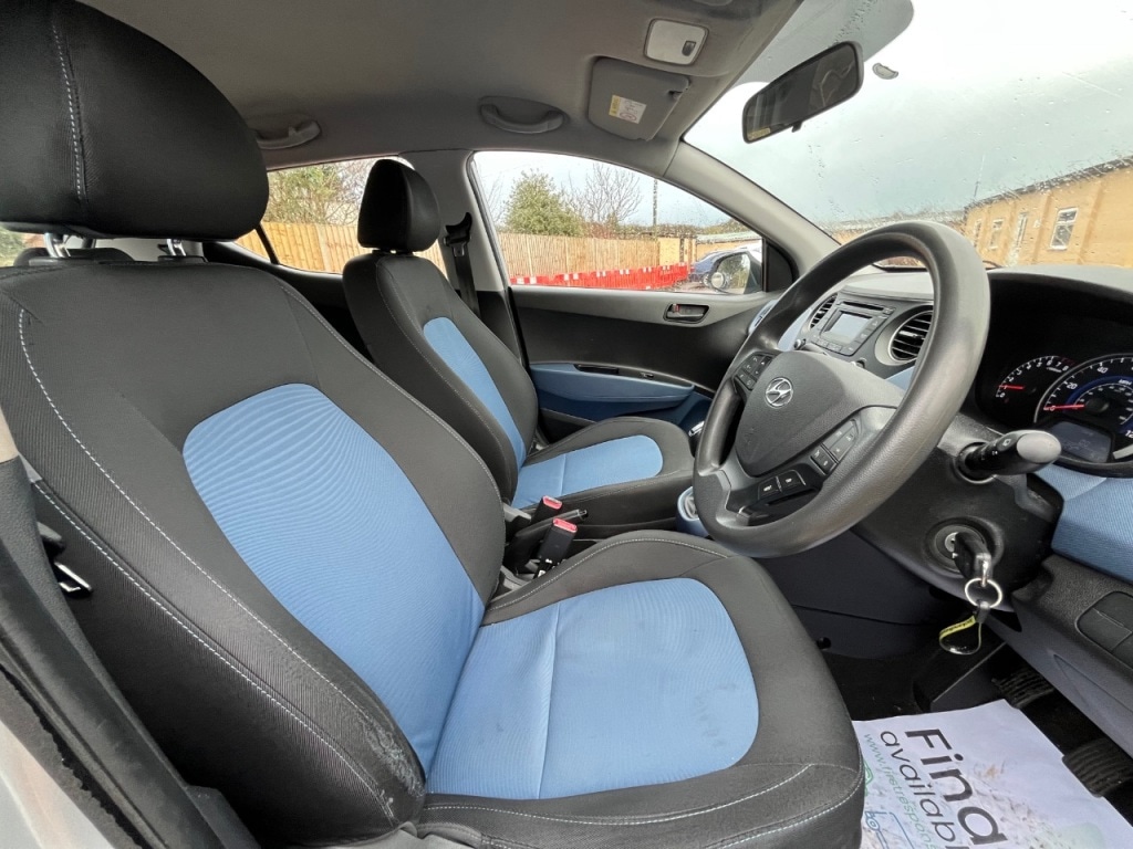 Used Hyundai i10 2015 for sale - 77482327: Photo 13