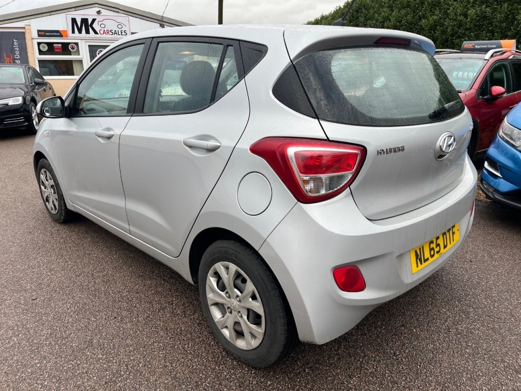 Used Hyundai i10 2015 for sale - 77482327: Photo 17