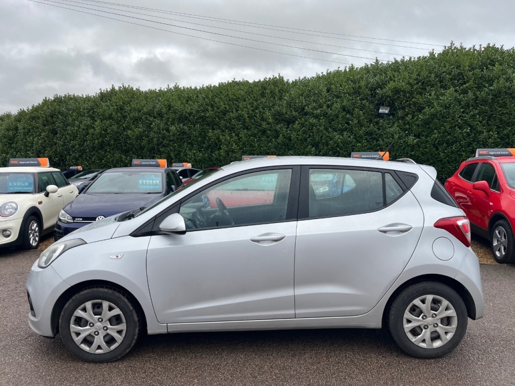 Used Hyundai i10 2015 for sale - 77482327: Photo 7