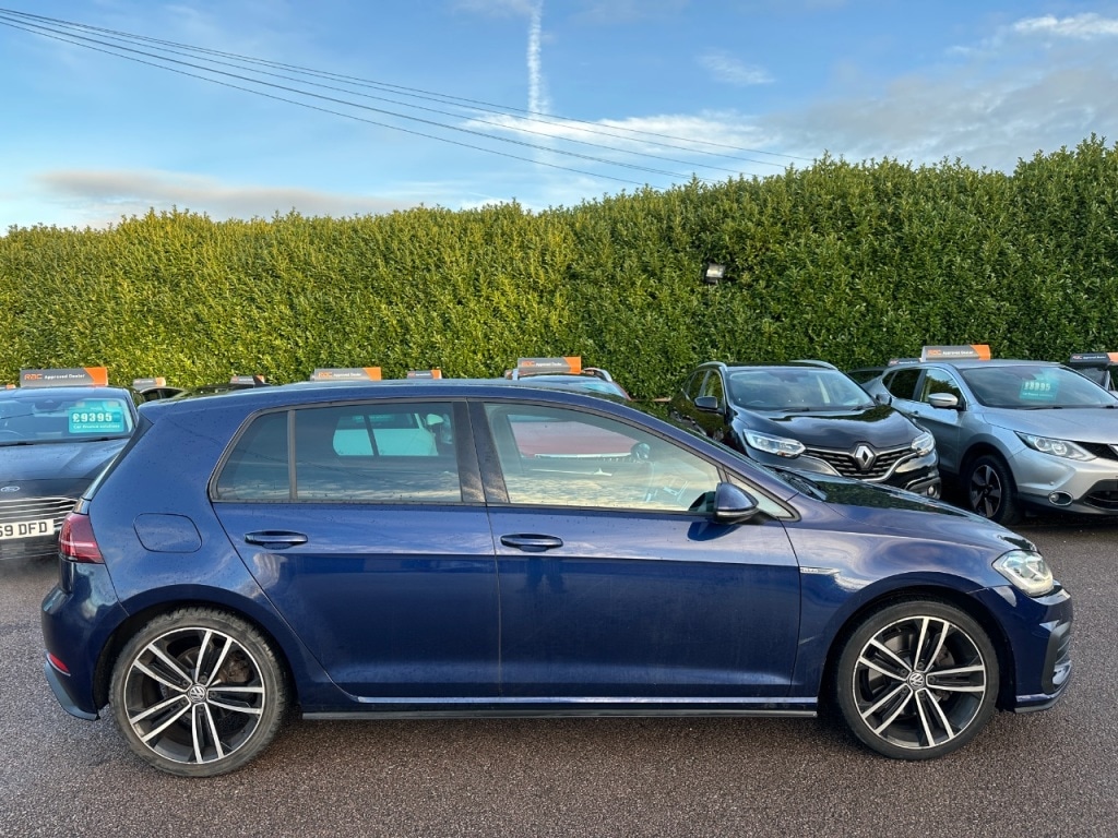 Used Volkswagen Golf 2017 for sale - 77241467: Photo 3