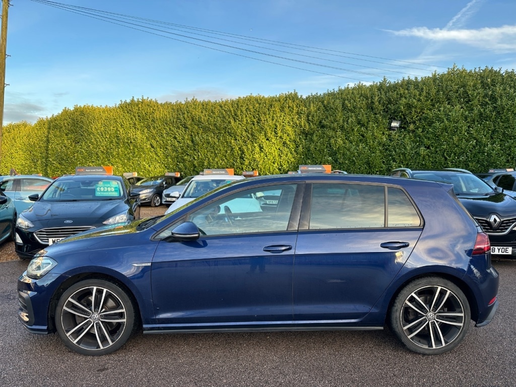 Used Volkswagen Golf 2017 for sale - 77241467: Photo 7