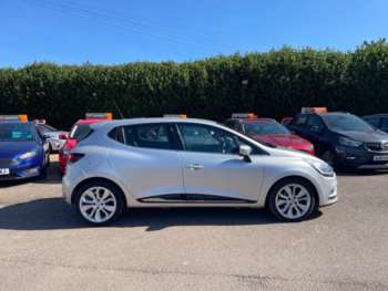 Used Renault Clio 2017 for sale - 74060852: Photo