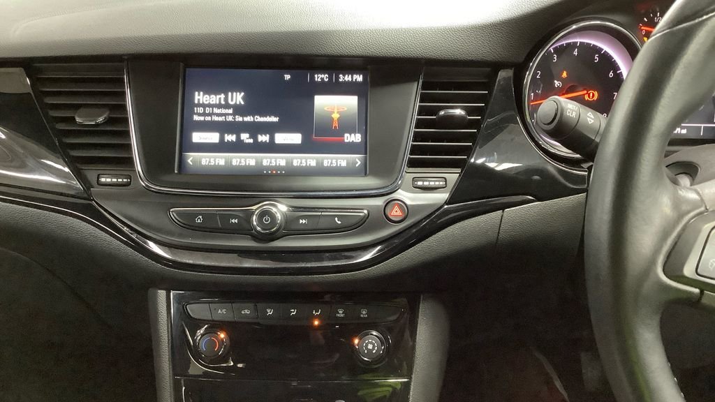 Used Vauxhall Astra 2017 for sale - 78223614: Photo 14