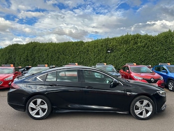 Used Vauxhall Insignia 2018 for sale - 79599158: Photo