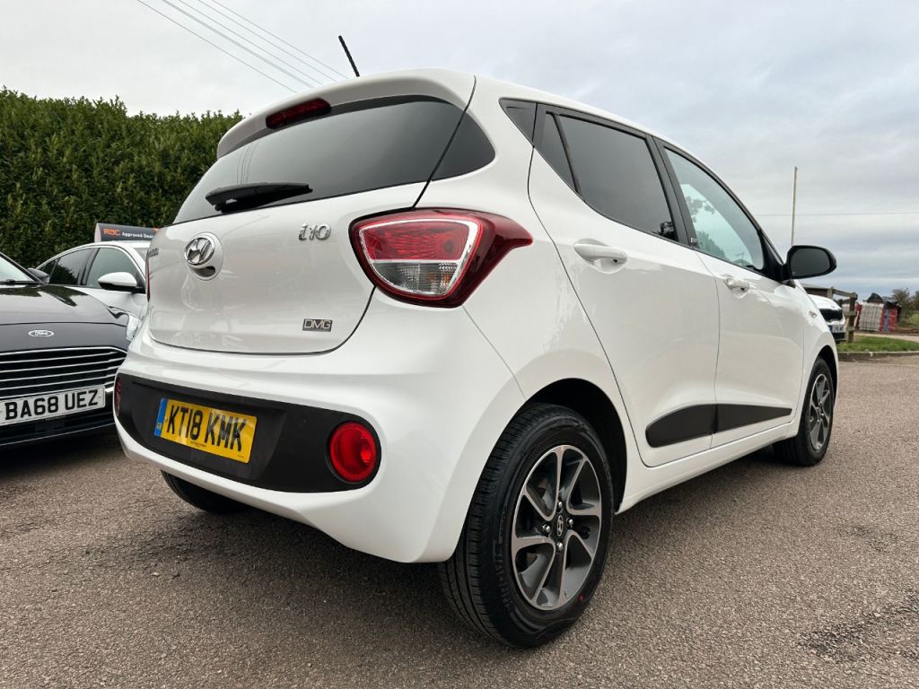 Used Hyundai i10 2018 for sale - 76641948: Photo 11