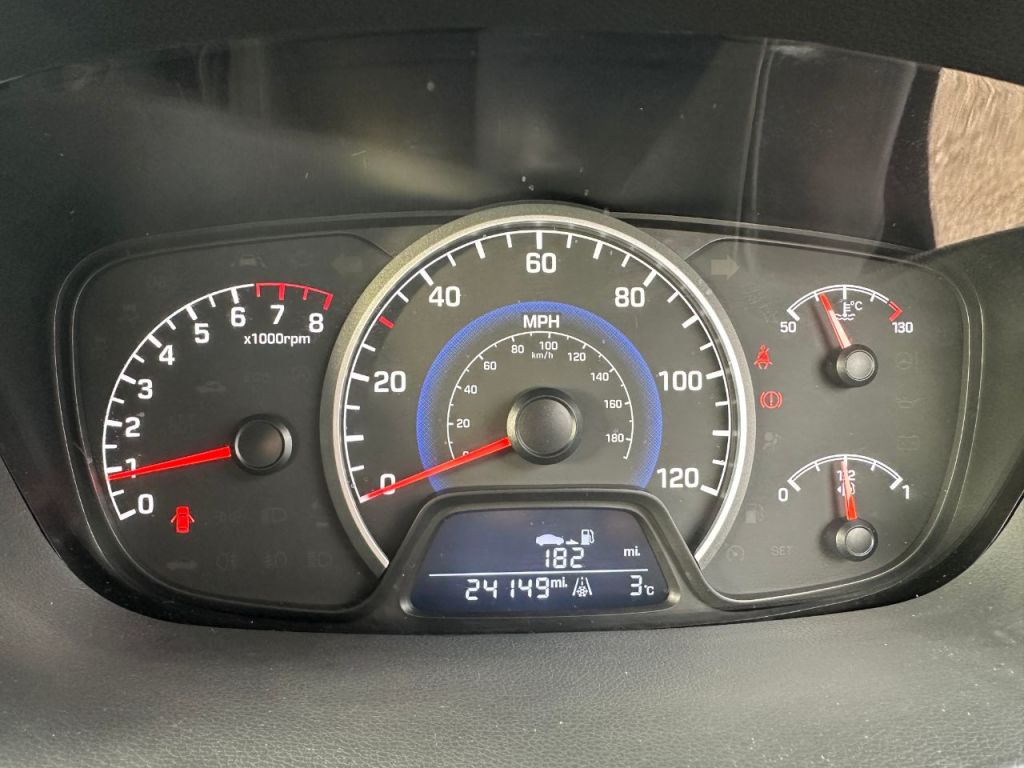 Used Hyundai i10 2018 for sale - 76641948: Photo 21