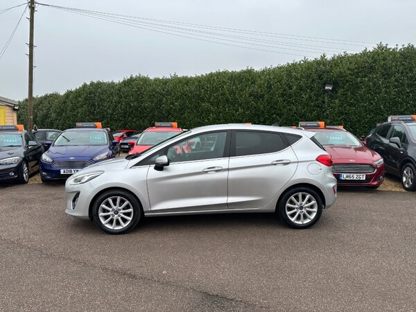 Used Ford Fiesta 2019 for sale - 73989465: Photo 12