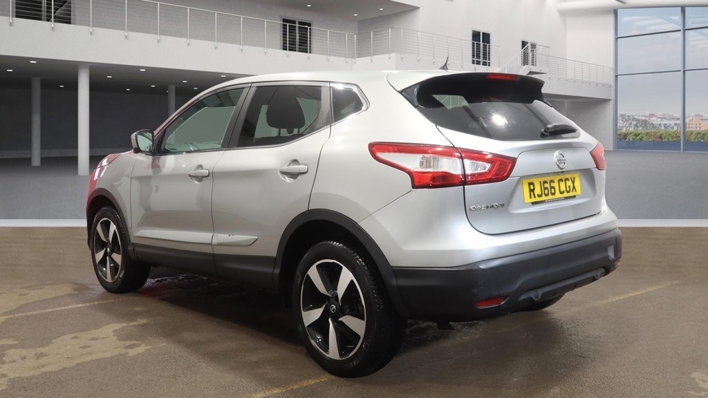 Used Nissan Qashqai 2016 for sale - 76739734: Photo 13