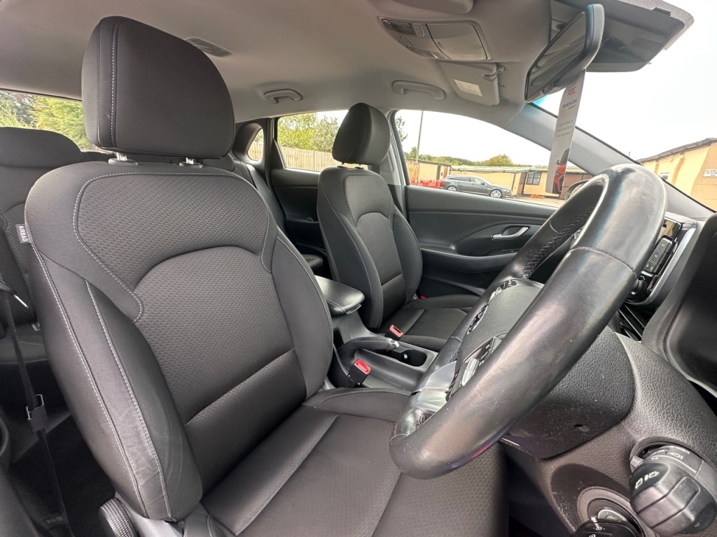 Used Hyundai i30 2018 for sale - 76118299: Photo 23