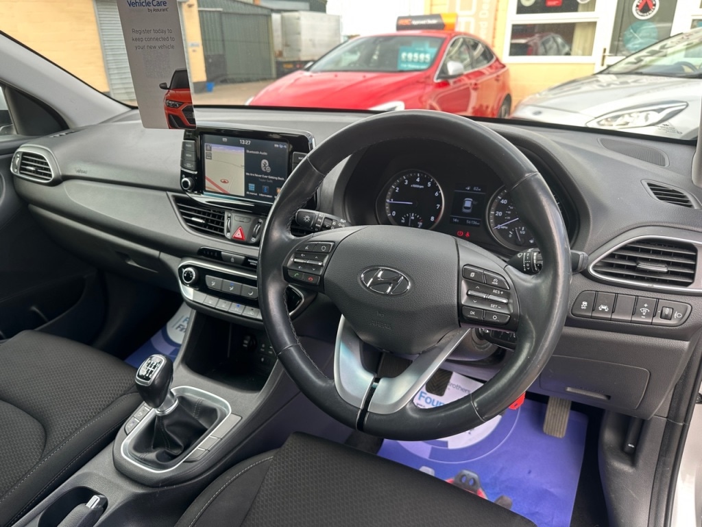 Used Hyundai i30 2018 for sale - 76118299: Photo 25