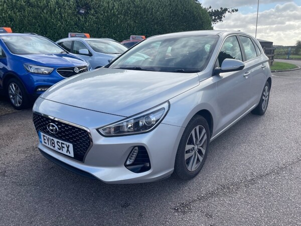 Used Hyundai i30 2018 for sale - 76118299: Photo 6