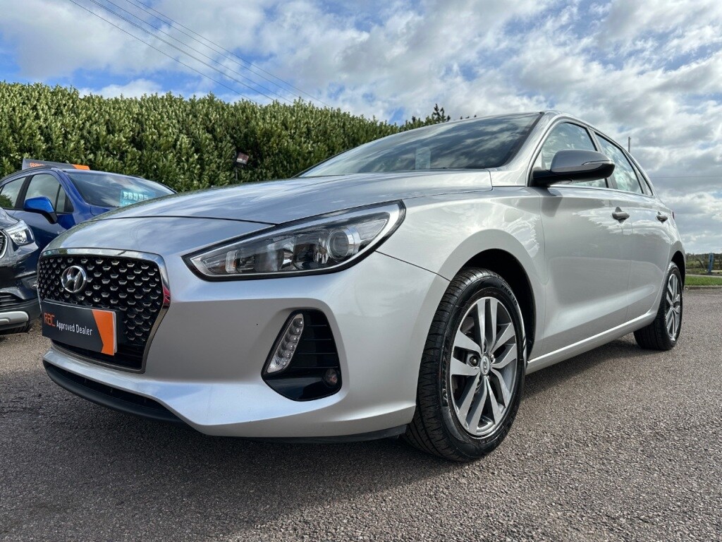 Used Hyundai i30 2018 for sale - 76118299: Photo 9