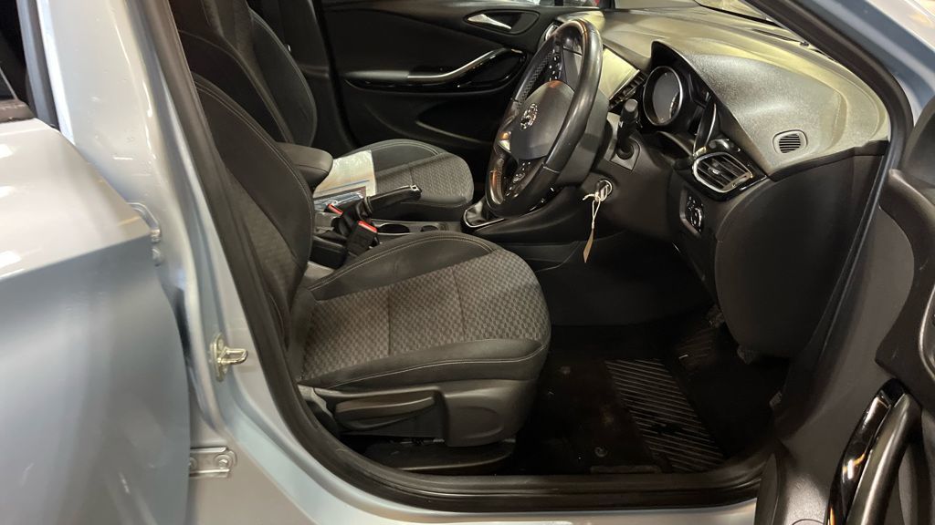 Used Vauxhall Astra 2017 for sale - 78029666: Photo 10