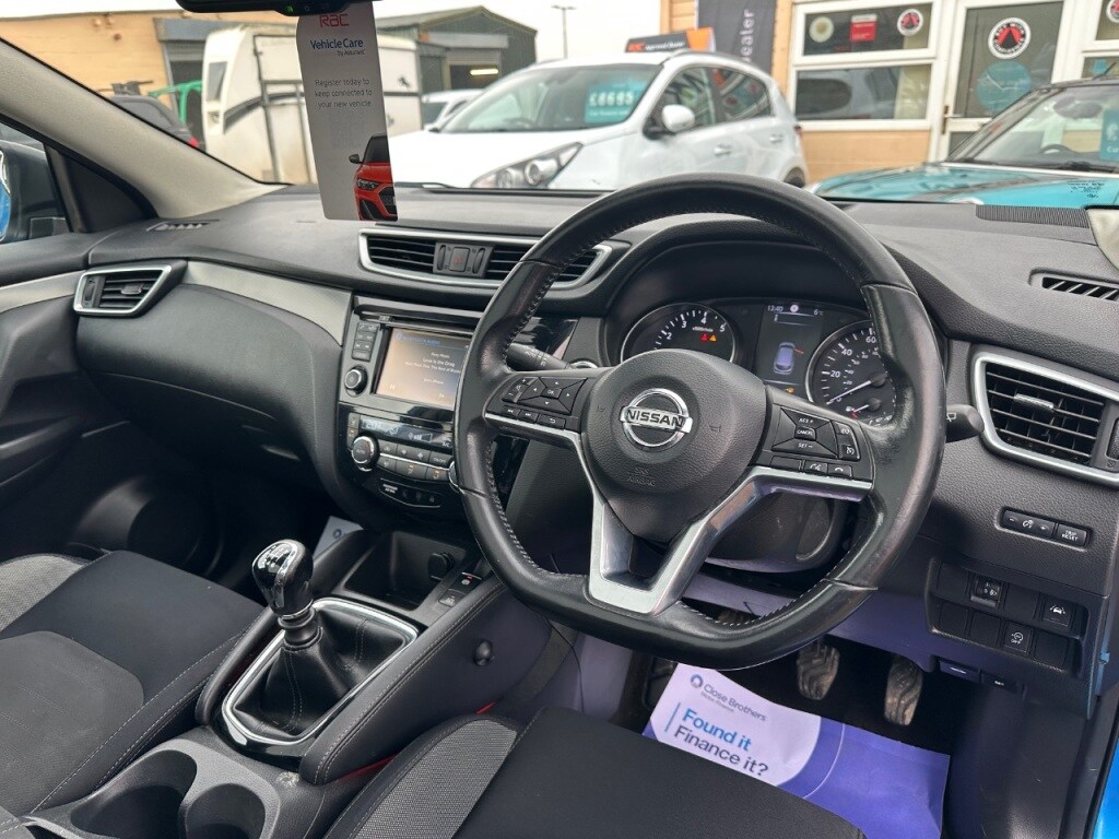 Used Nissan Qashqai 2017 for sale - 77211615: Photo 25