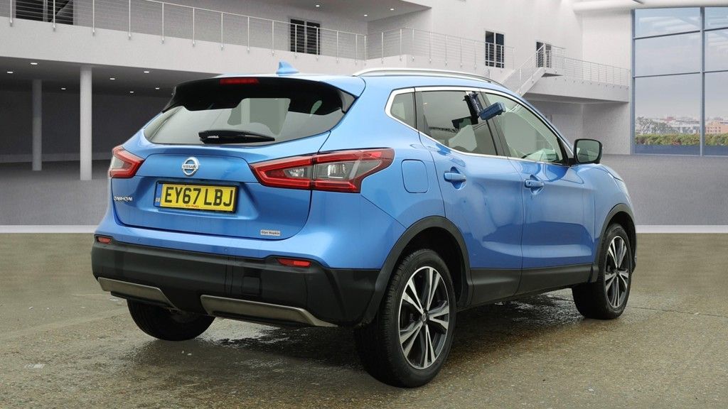 Used Nissan Qashqai 2017 for sale - 77211615: Photo 8