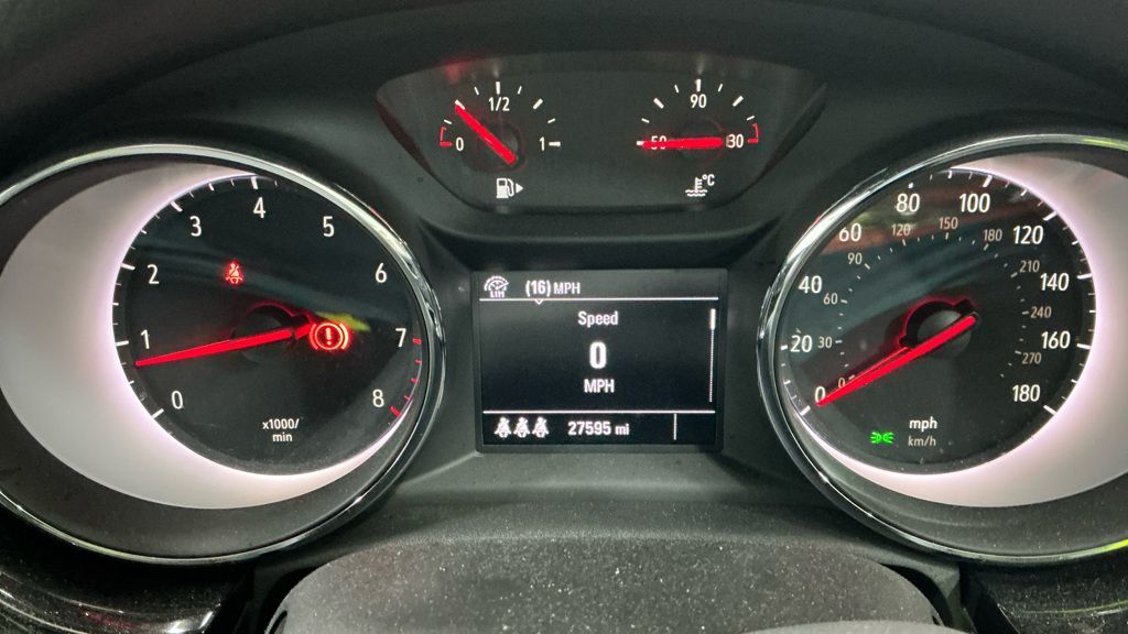 Used Vauxhall Astra 2017 for sale - 77287251: Photo 11