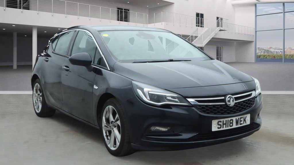 Used Vauxhall Astra 2018 for sale - 77952175: Photo 3