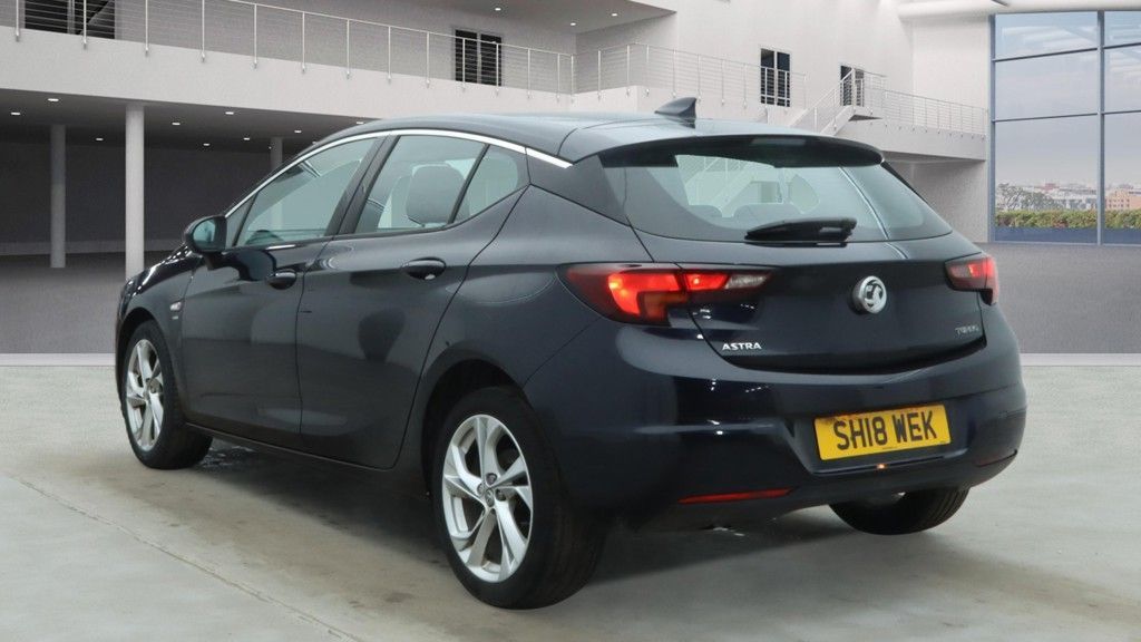 Used Vauxhall Astra 2018 for sale - 77952175: Photo 5