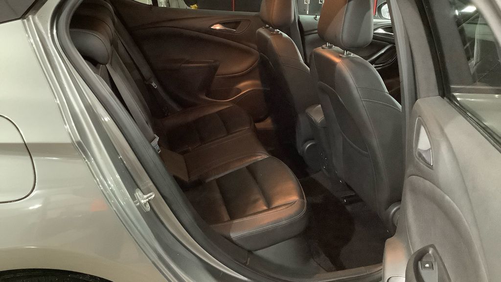 Used Vauxhall Astra 2019 for sale - 77382138: Photo 13