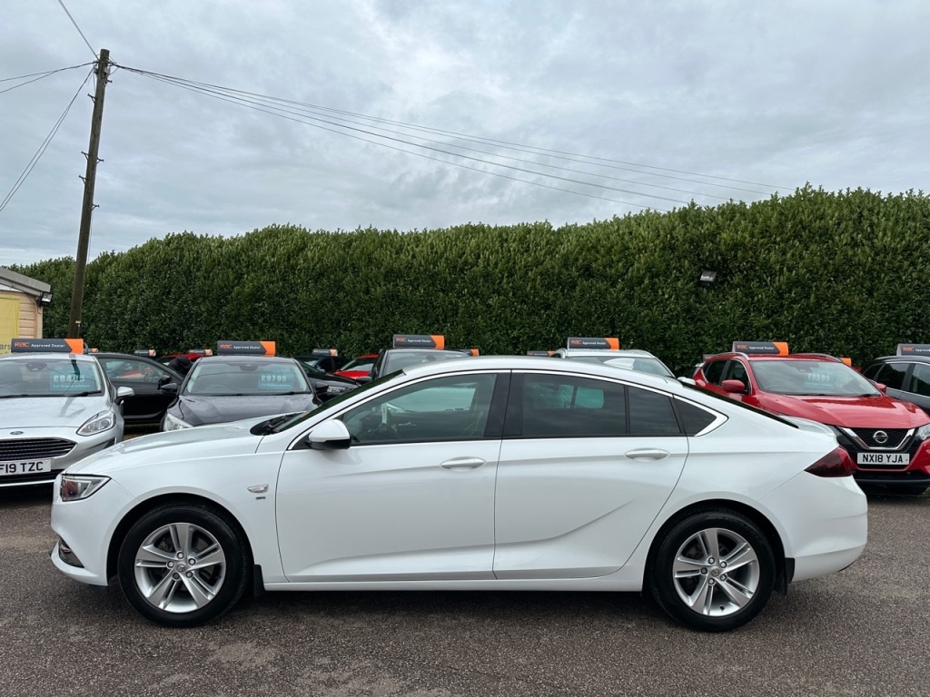 Used Vauxhall Insignia 2018 for sale - 76303205: Photo 12
