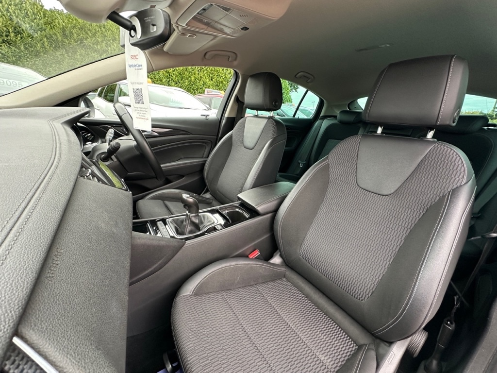 Used Vauxhall Insignia 2018 for sale - 76303205: Photo 17